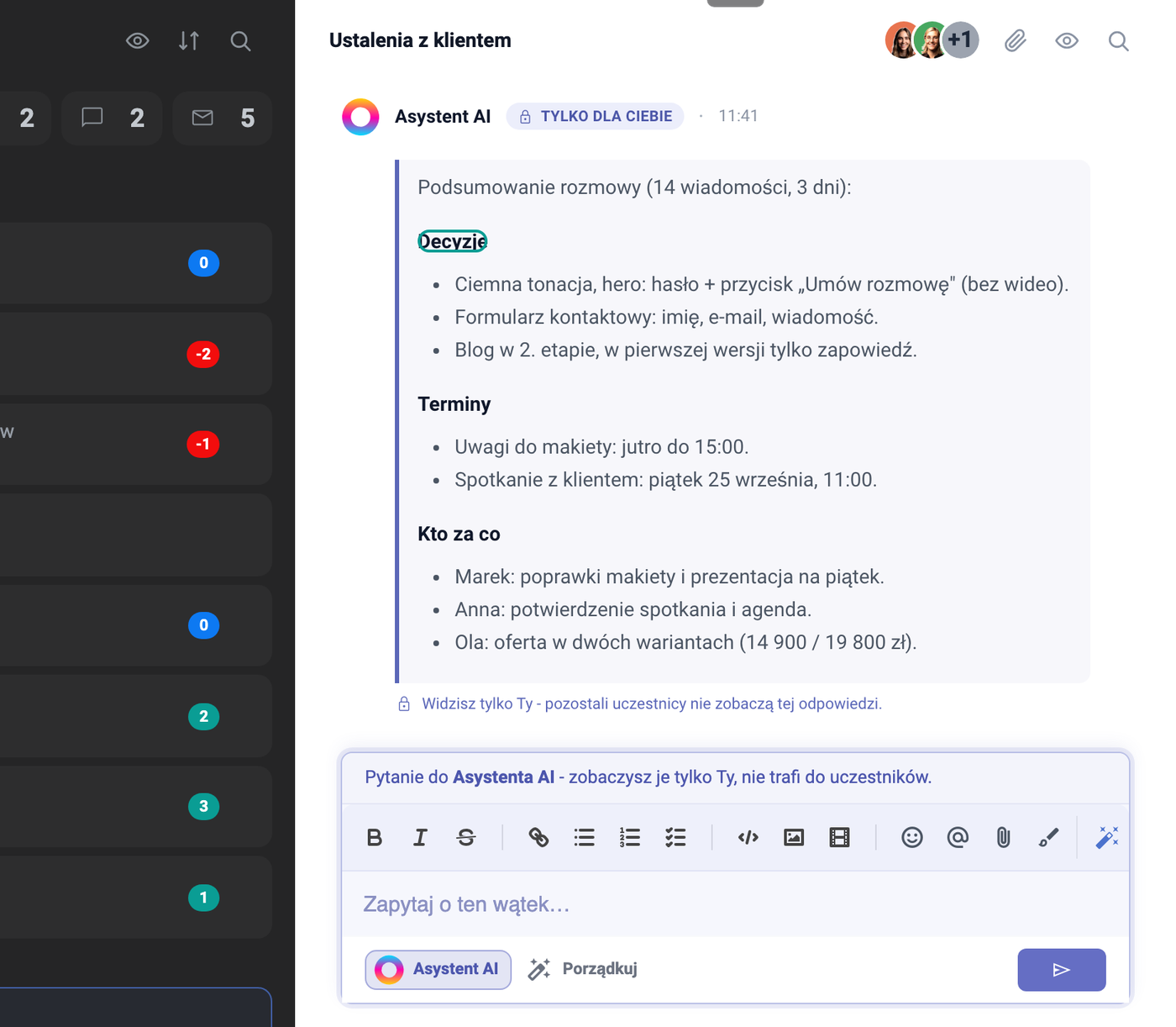 Chat «Acuerdos con el cliente» en Task Manager: respuesta del Asistente de IA con la etiqueta SOLO PARA TI - «Resumen de la conversación (14 mensajes, 3 días)» en las secciones Decisiones, Plazos y Quién de qué, debajo el campo «Pregunta sobre este hilo» con los botones Asistente de IA y Organizar